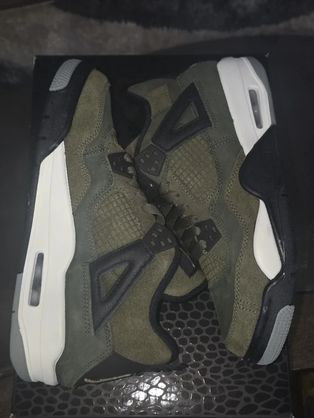Nike Air Jordan 4 Retro SE Craft Medium Olive (GS)